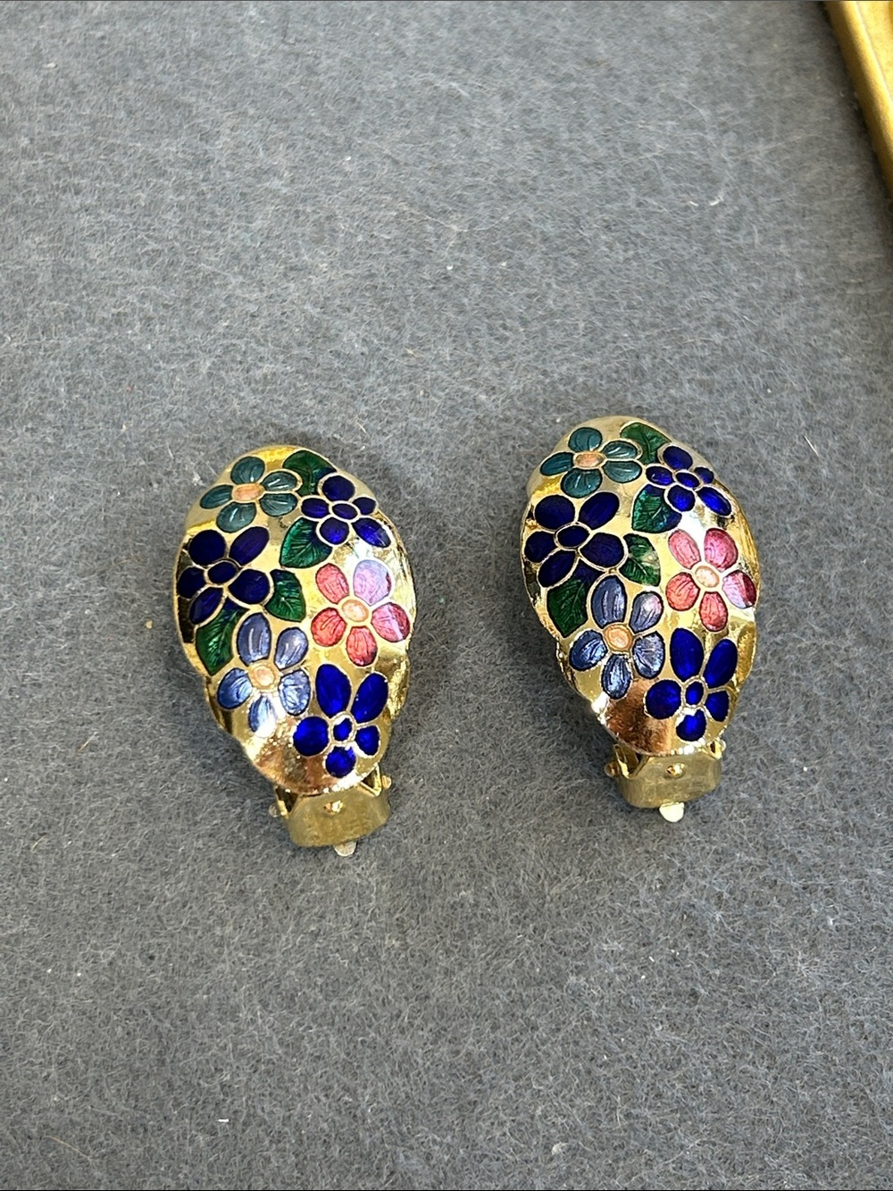 Vintage Gold-Tone Floral Enamel Clip-On Earrings - Multicolor